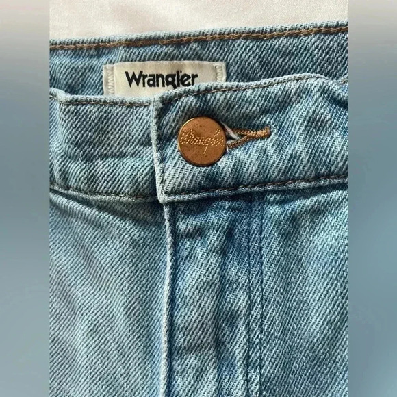 Wrangler Women’s Westward High Rise Boot Cut Jeans 30/32 embroidered sun - Picture 5 of 8